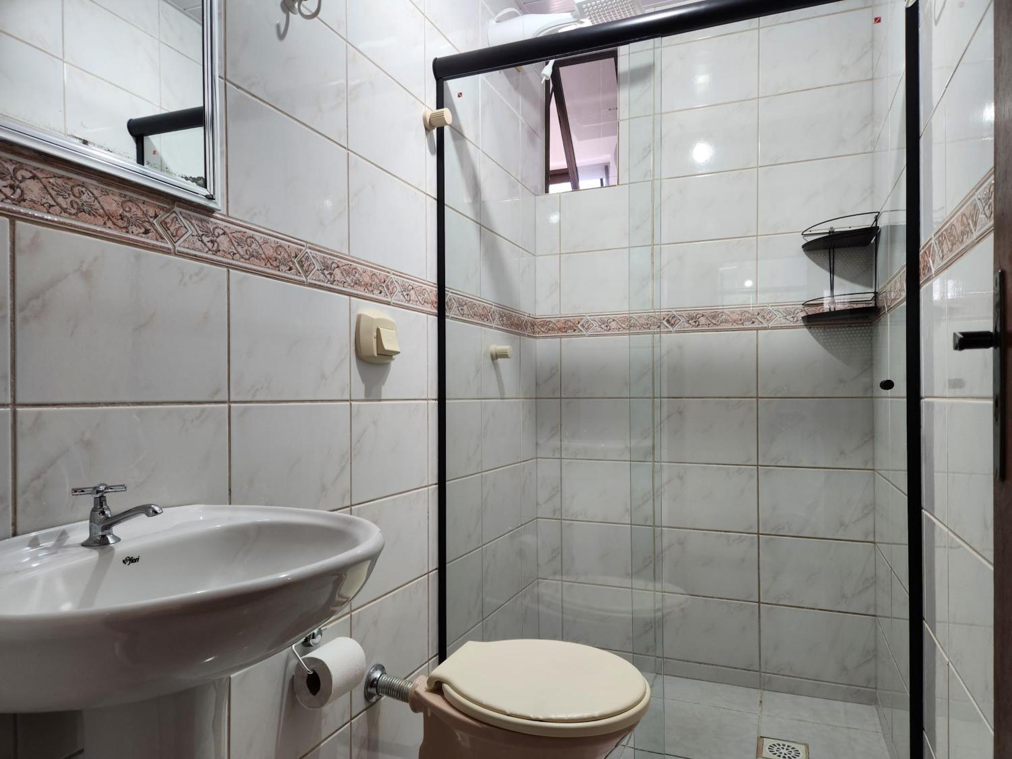 2 Quartos A 200Mts Praia Central, Garagem, Churrasqueira, Wi-Fi 90 Mbps, Pet Friendly Balneário Camboriú 客房 照片