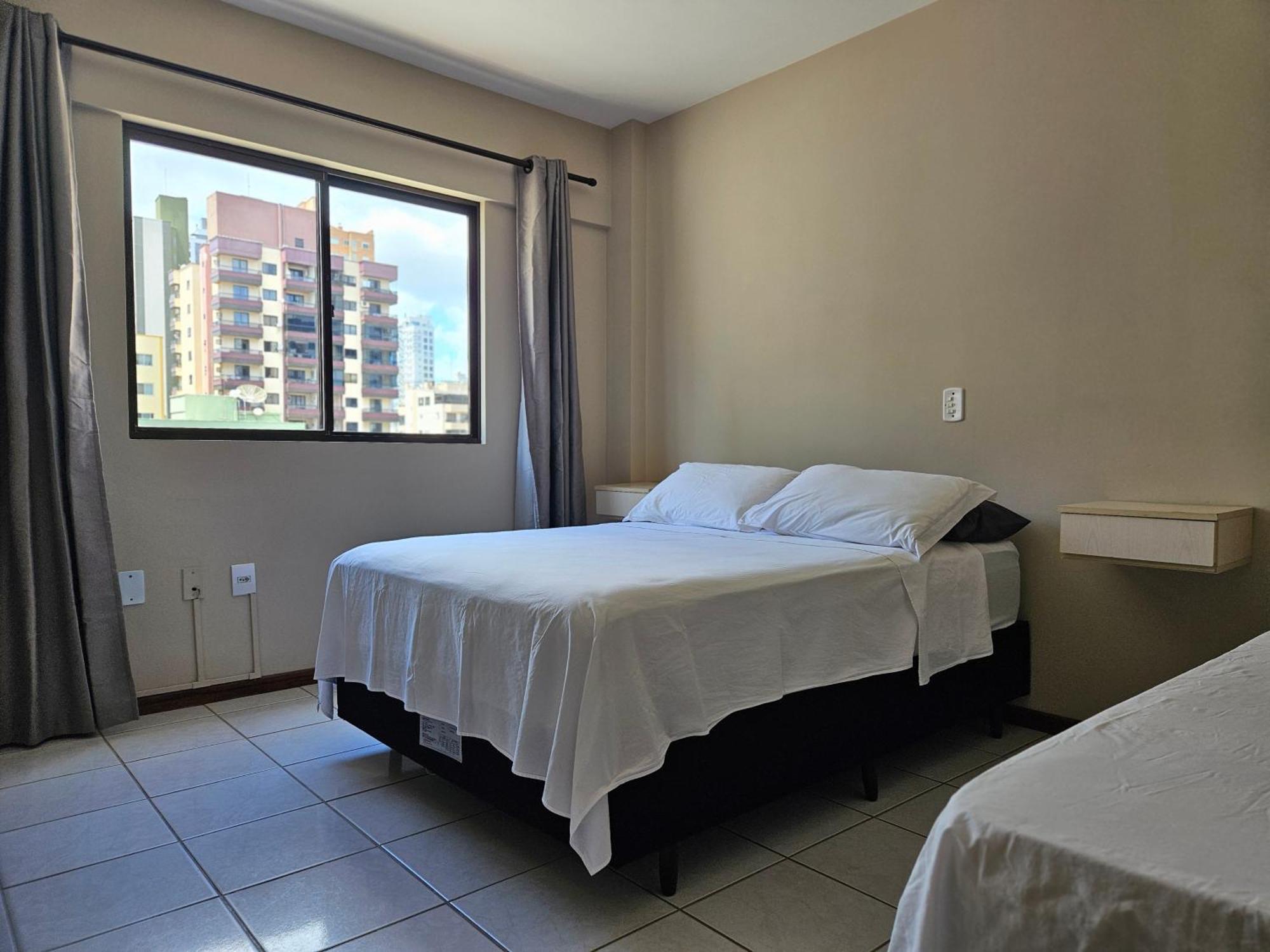 2 Quartos A 200Mts Praia Central, Garagem, Churrasqueira, Wi-Fi 90 Mbps, Pet Friendly Balneário Camboriú 外观 照片