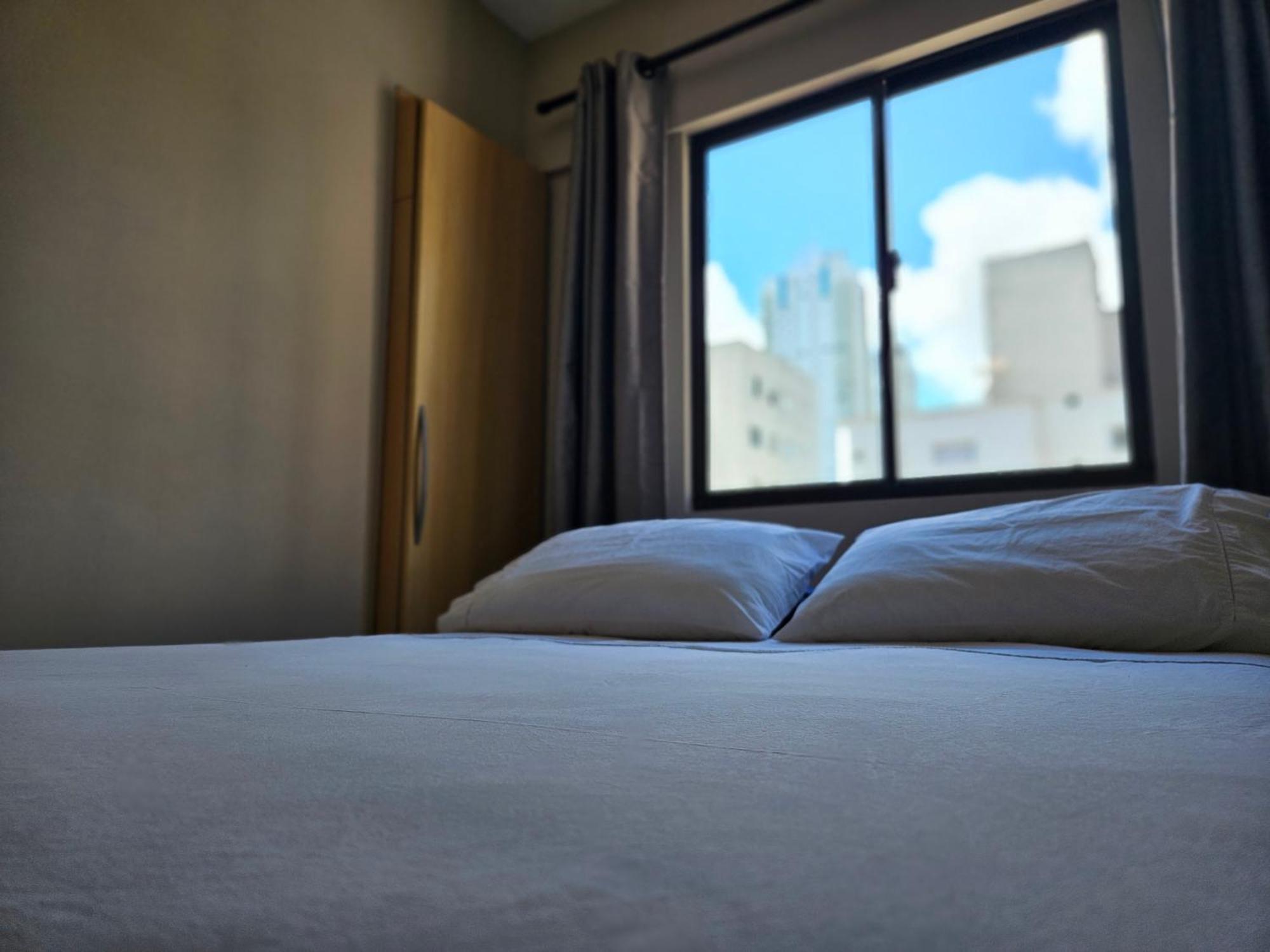 2 Quartos A 200Mts Praia Central, Garagem, Churrasqueira, Wi-Fi 90 Mbps, Pet Friendly Balneário Camboriú 外观 照片