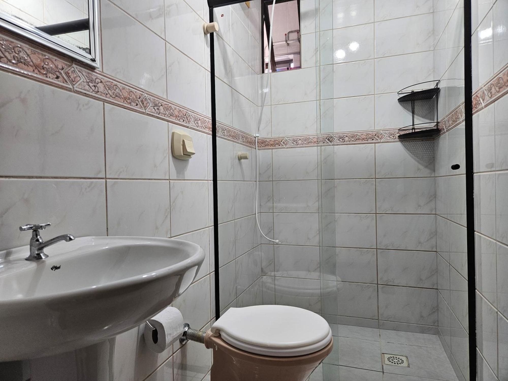2 Quartos A 200Mts Praia Central, Garagem, Churrasqueira, Wi-Fi 90 Mbps, Pet Friendly Balneário Camboriú 外观 照片