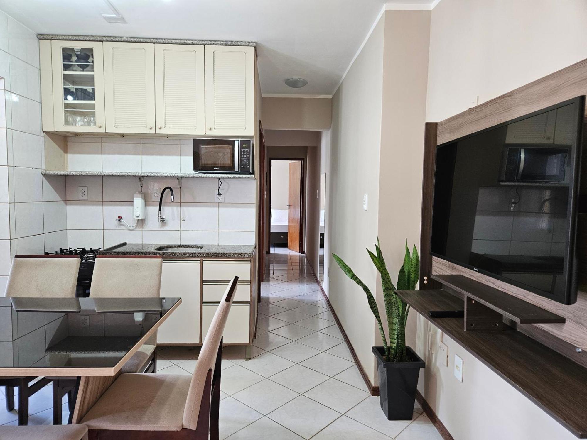 2 Quartos A 200Mts Praia Central, Garagem, Churrasqueira, Wi-Fi 90 Mbps, Pet Friendly Balneário Camboriú 外观 照片
