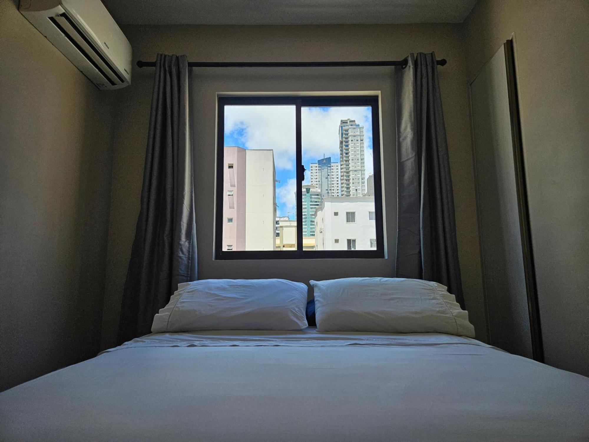 2 Quartos A 200Mts Praia Central, Garagem, Churrasqueira, Wi-Fi 90 Mbps, Pet Friendly Balneário Camboriú 外观 照片